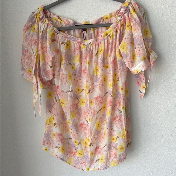 Harve Bernard Multicolor Shabby Floral Tie Sleeve Top Small - Picture 1 of 11